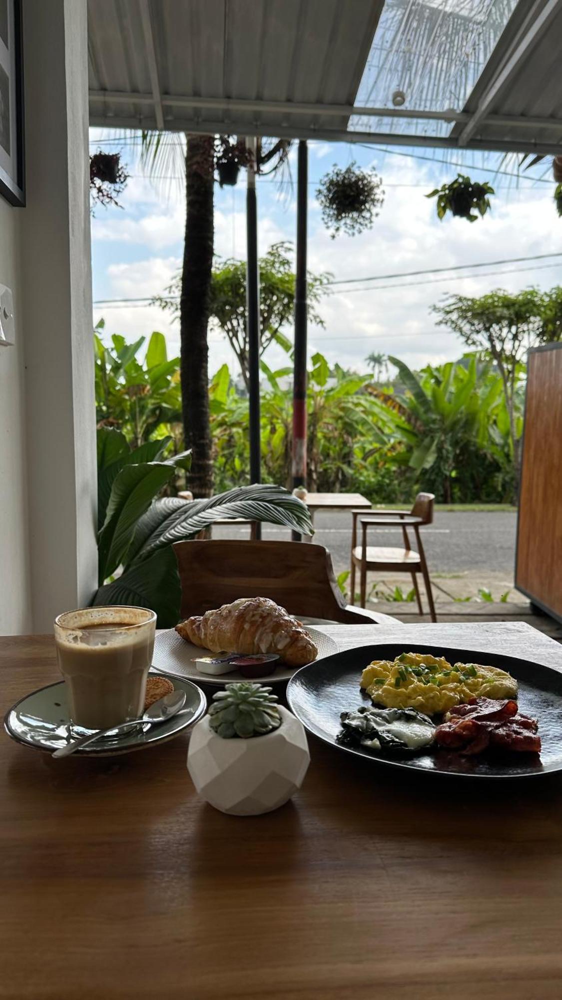 Kenan Cottage Canggu  Exterior photo
