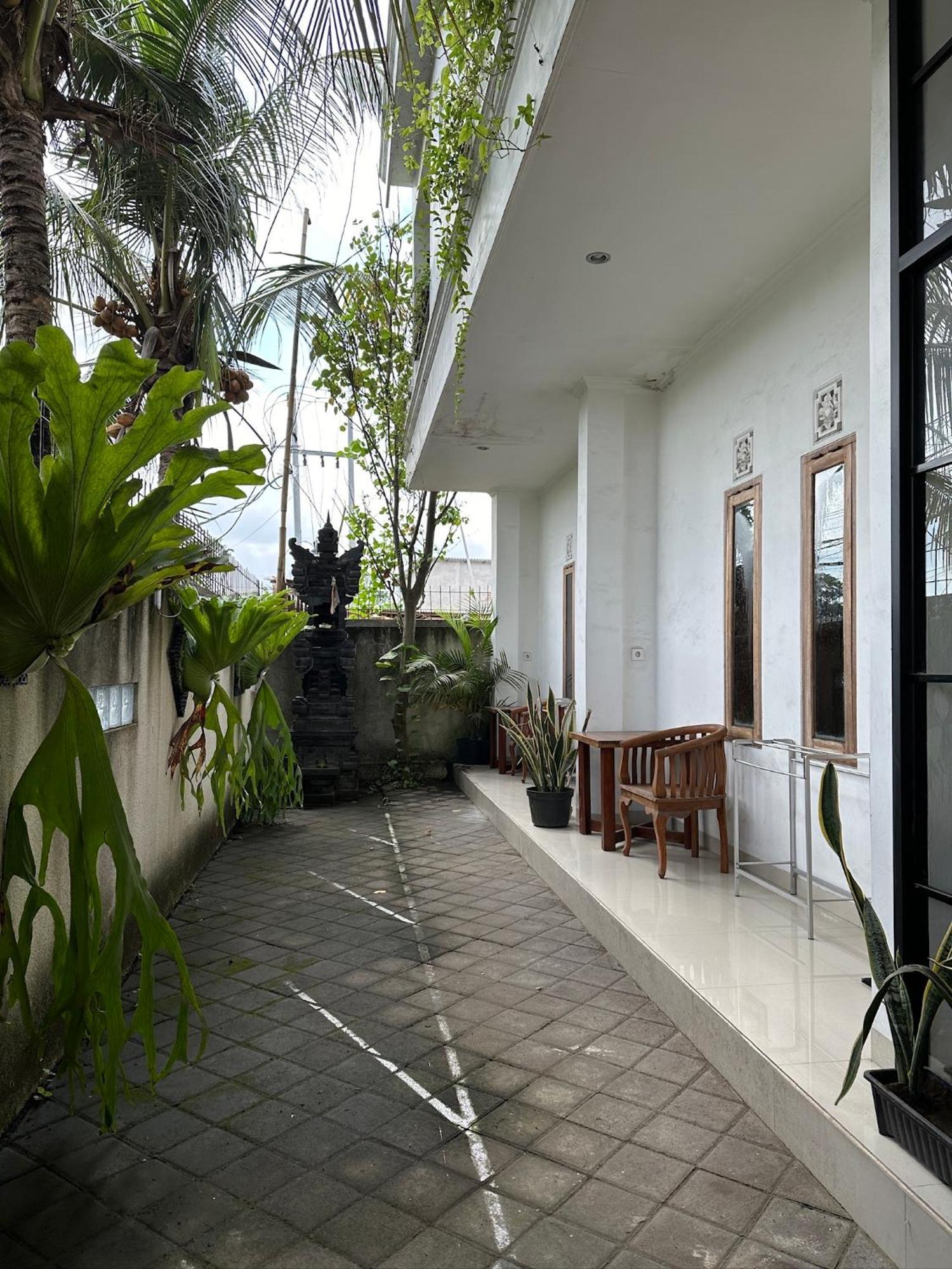 Kenan Cottage Canggu  Exterior photo